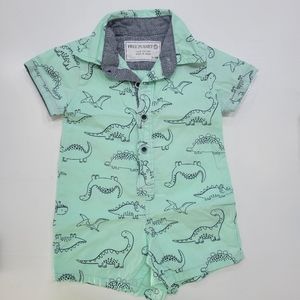 Free Planet 3-6 month mint bodysuit